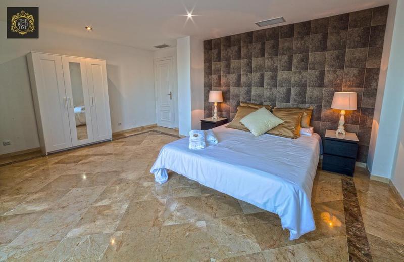 Aparthotel Banus Beach Marbella