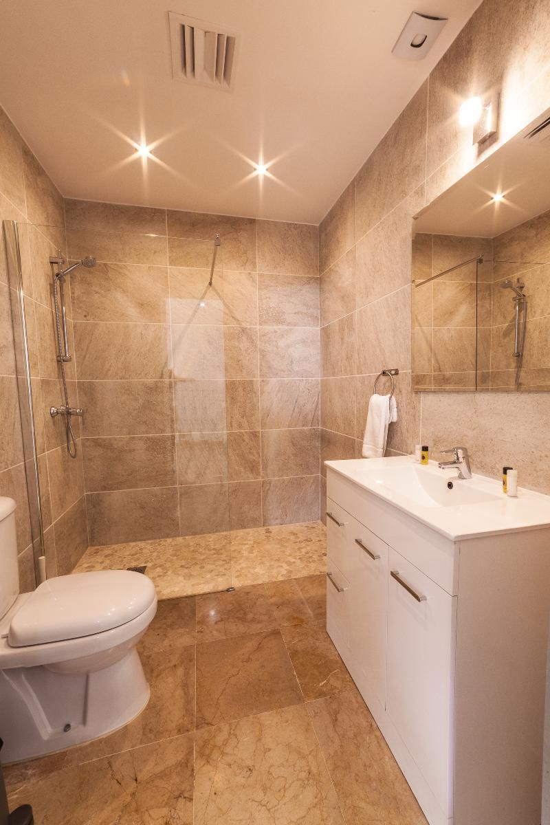 Banus Beach Aparthotel 4*
