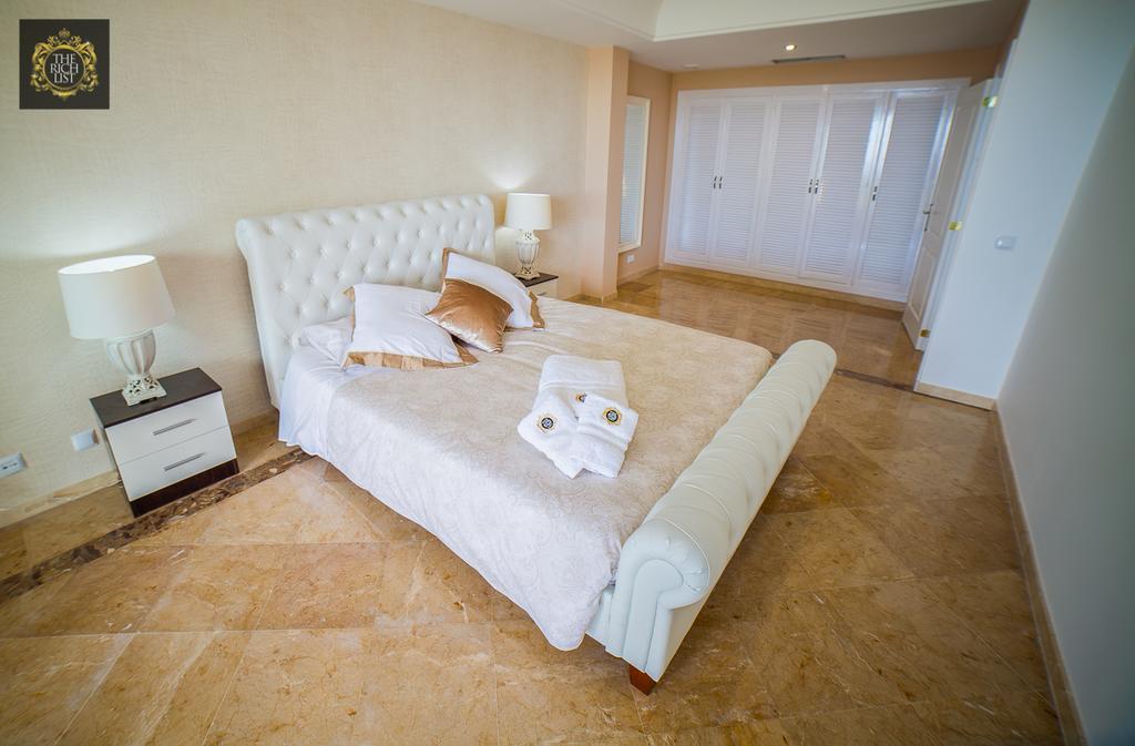 Aparthotel Banus Beach 4*
