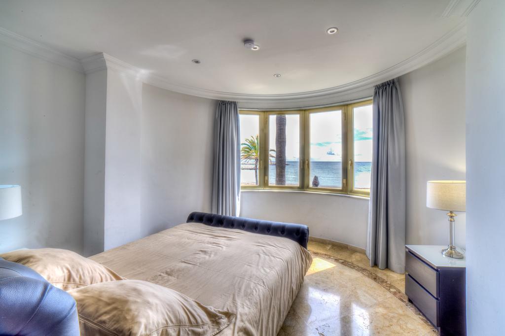 Banus Beach 4* Marbella